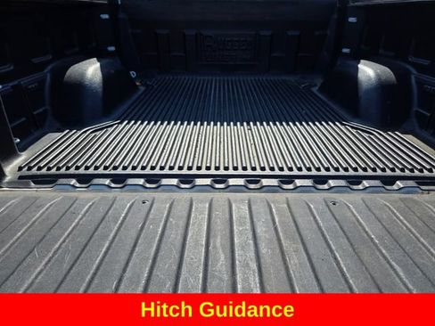 Used 2025 Chevrolet Silverado 1500 LT AWD/4WD image 16
