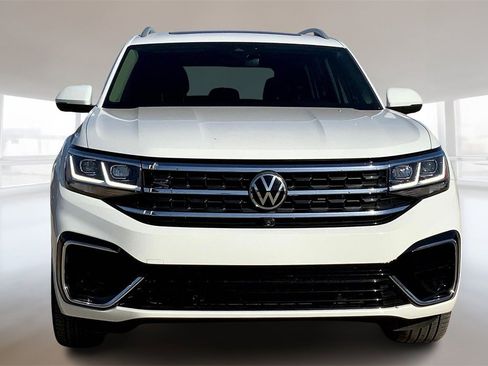 Used 2022 Volkswagen Atlas SEL Premium image 3