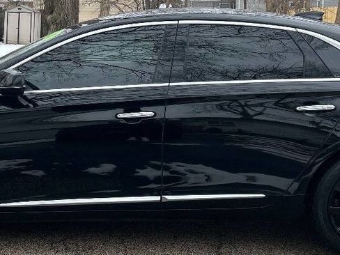 Used 2019 Cadillac XTS w/ Rear Seat Comfort Package image 7