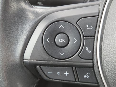 Used 2023 Toyota Corolla SE FWD image 29