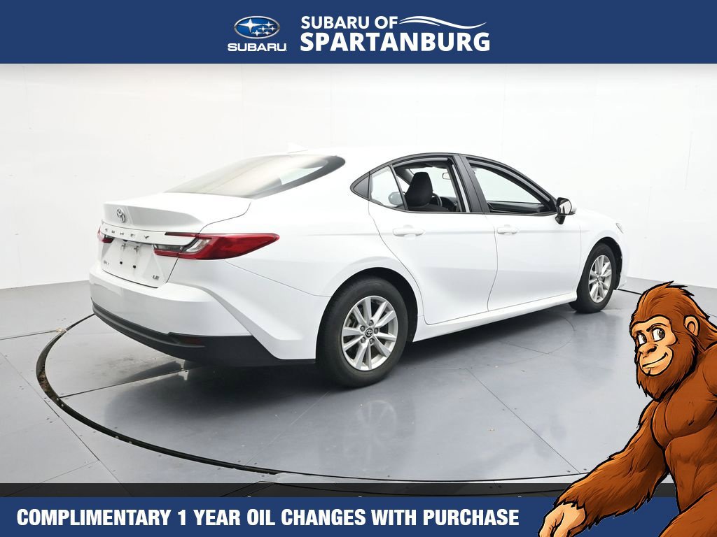 Used 2025 Toyota Camry LE FWD image 8