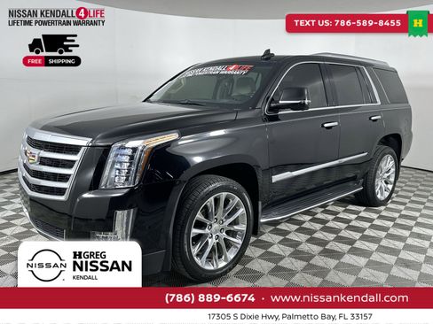 Used 2018 Cadillac Escalade Luxury image 6