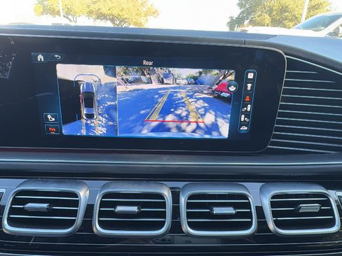 Used 2024 Mercedes-Benz GLE 53 AMG 4MATIC Coupe image 19