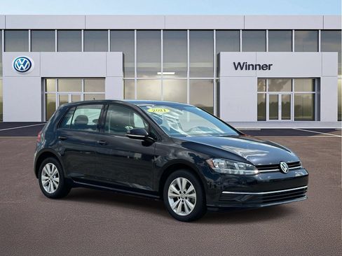 Used 2021 Volkswagen Golf 4-Door FWD image 7