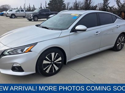 Used 2021 Nissan Altima 2.5 SL