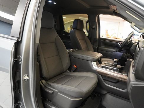 Used 2025 Chevrolet Silverado 1500 LT Trail Boss w/ Protection Package image 24