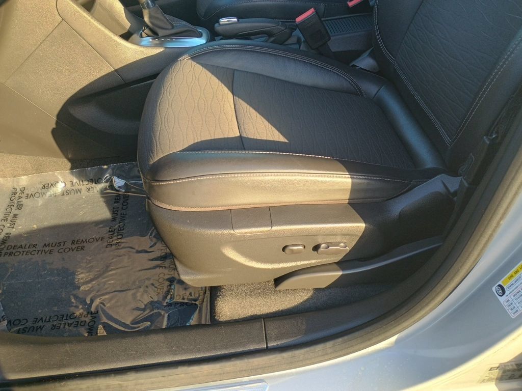 Used 2016 Buick Encore FWD image 12
