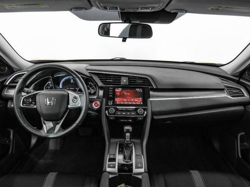 Used 2020 Honda Civic EX image 10