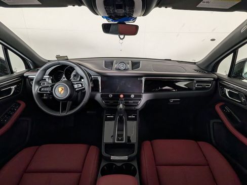 New 2026 Porsche Macan AWD/4WD image 20