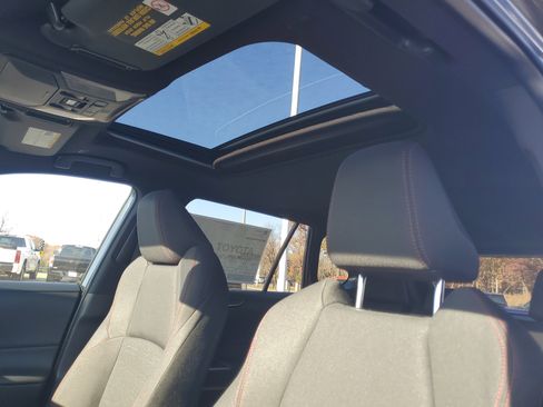 New 2025 Toyota RAV4 SE image 19