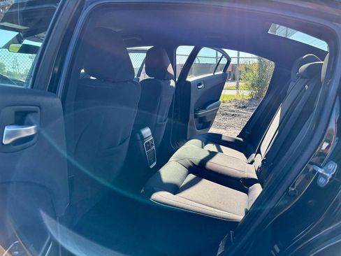 Used 2022 Dodge Charger SXT image 18