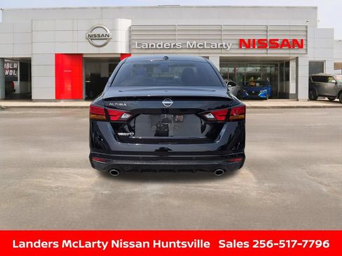 Used 2025 Nissan Altima 2.5 SV w/ SV Special Edition Package FWD image 5