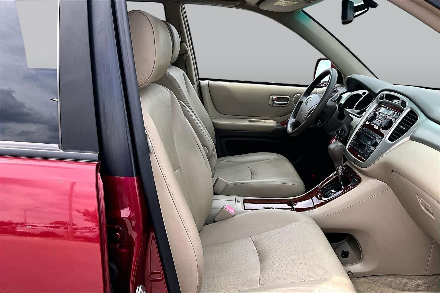Used 2007 Toyota Highlander Limited AWD/4WD image 8