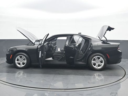 Used 2023 Dodge Charger SXT image 37