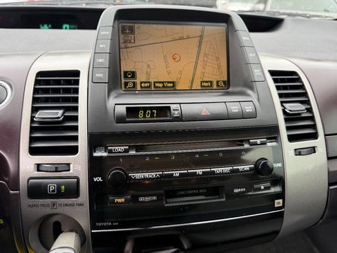Used 2005 Toyota Prius FWD image 13