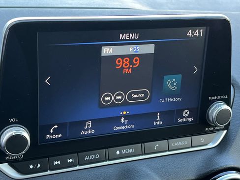 Used 2023 Nissan Sentra SV FWD image 20