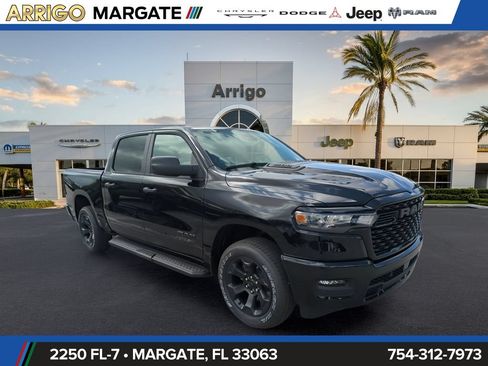New 2026 RAM 1500 Express AWD/4WD image 2