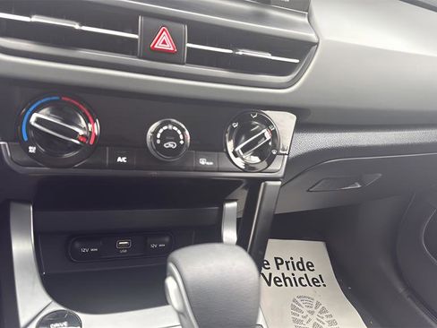 Used 2024 Kia Seltos LX image 22