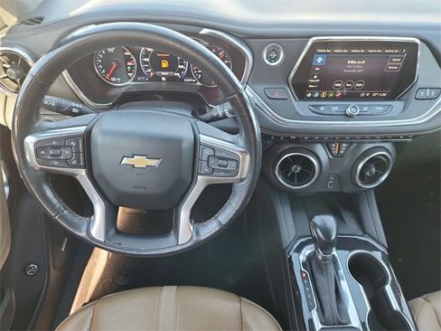 Used 2019 Chevrolet Blazer Premier w/ Sun and Wheels Package image 11
