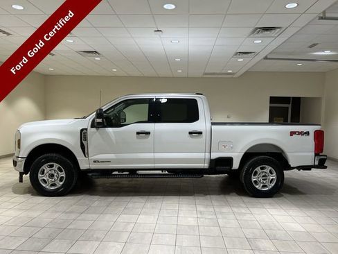 Certified 2025 Ford F250 XLT w/ FX4 Off-Road Package image 2