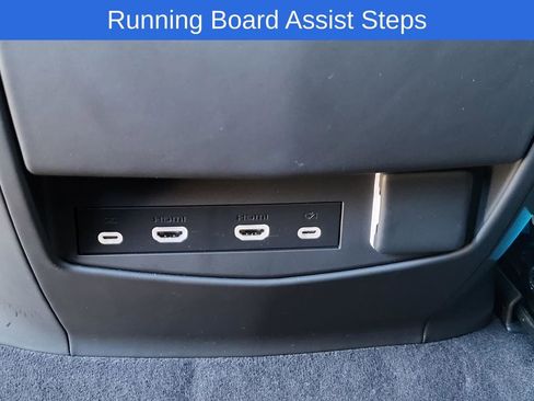 Used 2024 Cadillac Escalade Premium Luxury Platinum w/ LPO, Floor Liner Package image 23