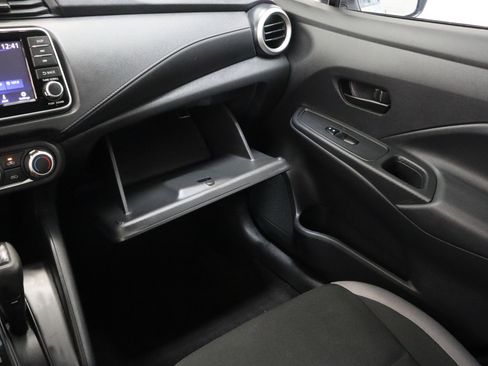 Used 2025 Nissan Versa S w/ Trunk Package image 20