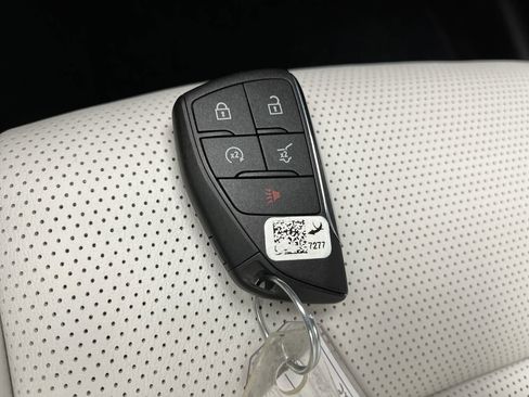 Certified 2024 Buick Envision Avenir image 31