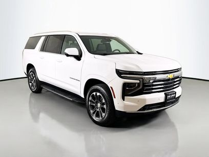 Used 2025 Chevrolet Suburban LT w/ Comfort Package