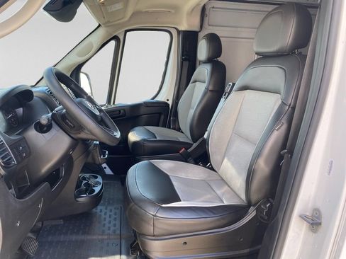 Used 2023 RAM ProMaster 2500 FWD image 15
