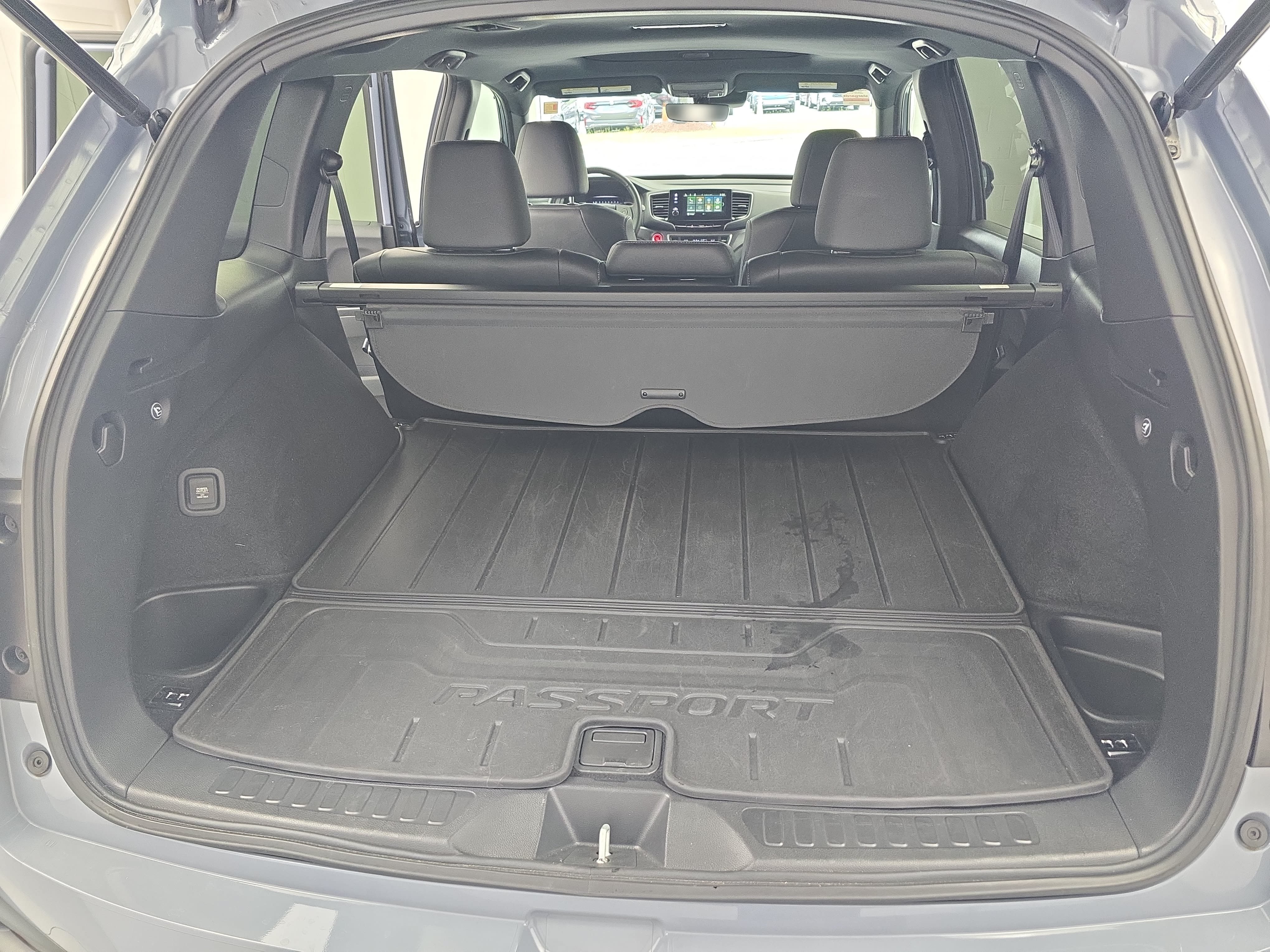 Used 2025 Honda Passport EX-L image 12