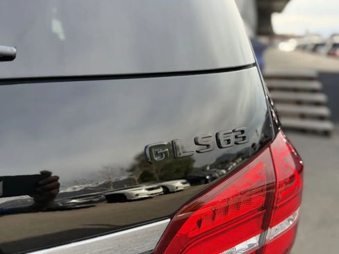 Used 2018 Mercedes-Benz GLS 63 AMG 4MATIC image 48