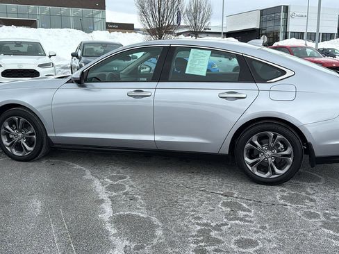 Used 2023 Honda Accord EX image 12