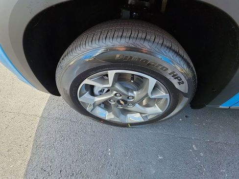 New 2026 Chevrolet Trax LT w/ Driver Confidence Package FWD image 10