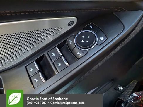 Used 2020 Ford Explorer Platinum image 23