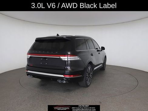 Used 2023 Lincoln Aviator Black Label AWD/4WD image 17