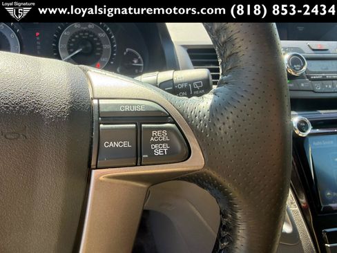 Used 2017 Honda Odyssey EX-L image 26