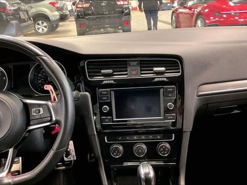 Used 2019 Volkswagen GTI S image 6