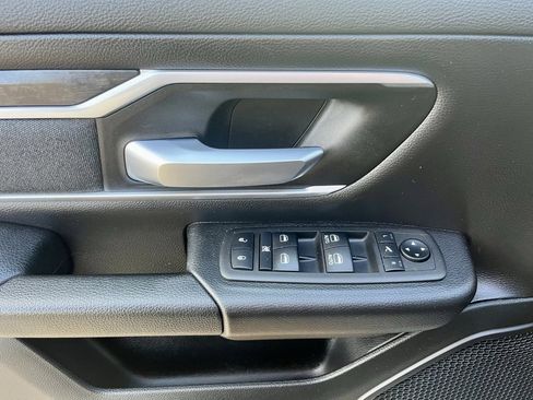 Used 2021 RAM 1500 Big Horn image 9