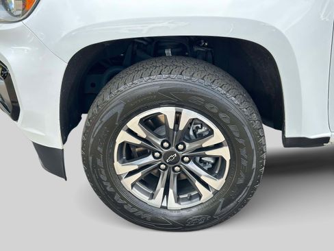 Used 2022 Chevrolet Colorado Z71 image 8