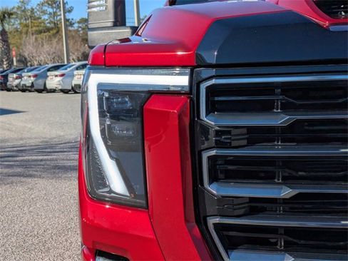 Used 2025 GMC Sierra 2500 AT4 w/ AT4 Premium Plus Package image 11