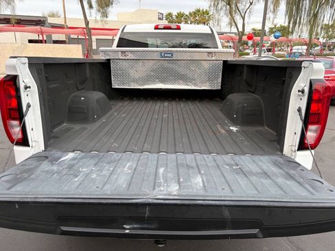 Used 2019 GMC Sierra 1500 Base 4x2 2dr Regular Cab 8 ft. w/ Fleet Convenience Package image 7