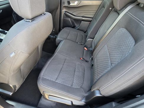 Used 2023 Ford Escape Active w/ Tech Pack #2 AWD/4WD image 8