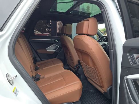 Used 2021 Audi Q3 2.0T Premium Plus w/ Premium Plus Package image 15