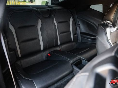 Used 2018 Chevrolet Camaro SS image 66