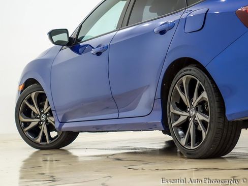 Used 2021 Honda Civic Sport image 11