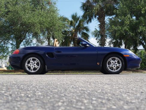 Used 2002 Porsche Boxster RWD image 64