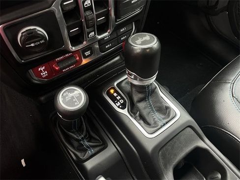 Used 2021 Jeep Wrangler Unlimited Rubicon 4xe w/ Steel Bumper Group image 22