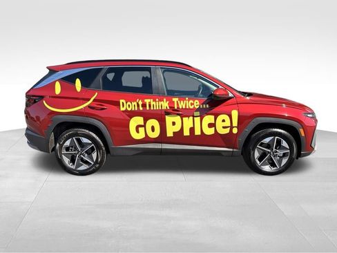 Used 2025 Hyundai Tucson SEL AWD/4WD image 8