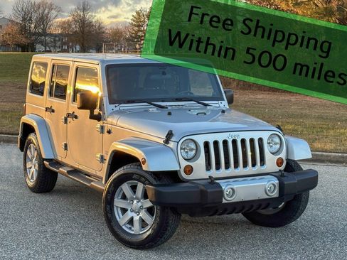 Used 2012 Jeep Wrangler Unlimited Sahara w/ Dual Top Group image 2