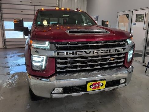 Used 2021 Chevrolet Silverado 2500 LTZ w/ LTZ Premium Package image 40